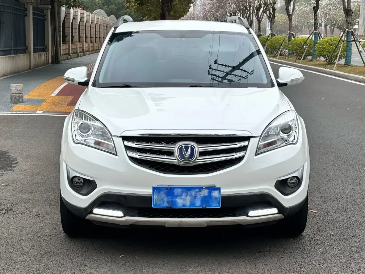 Changan CS35