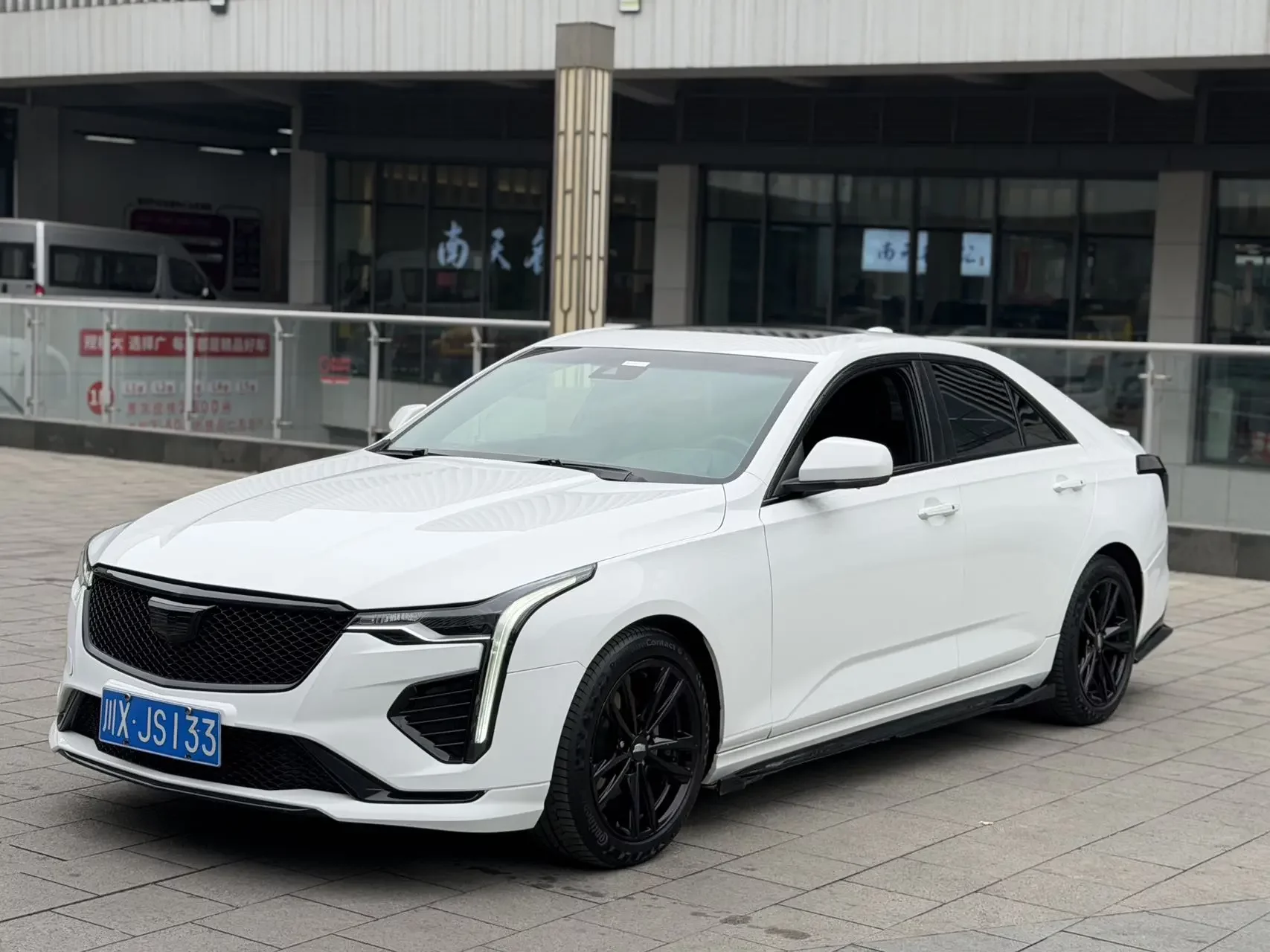 Cadillac CT4