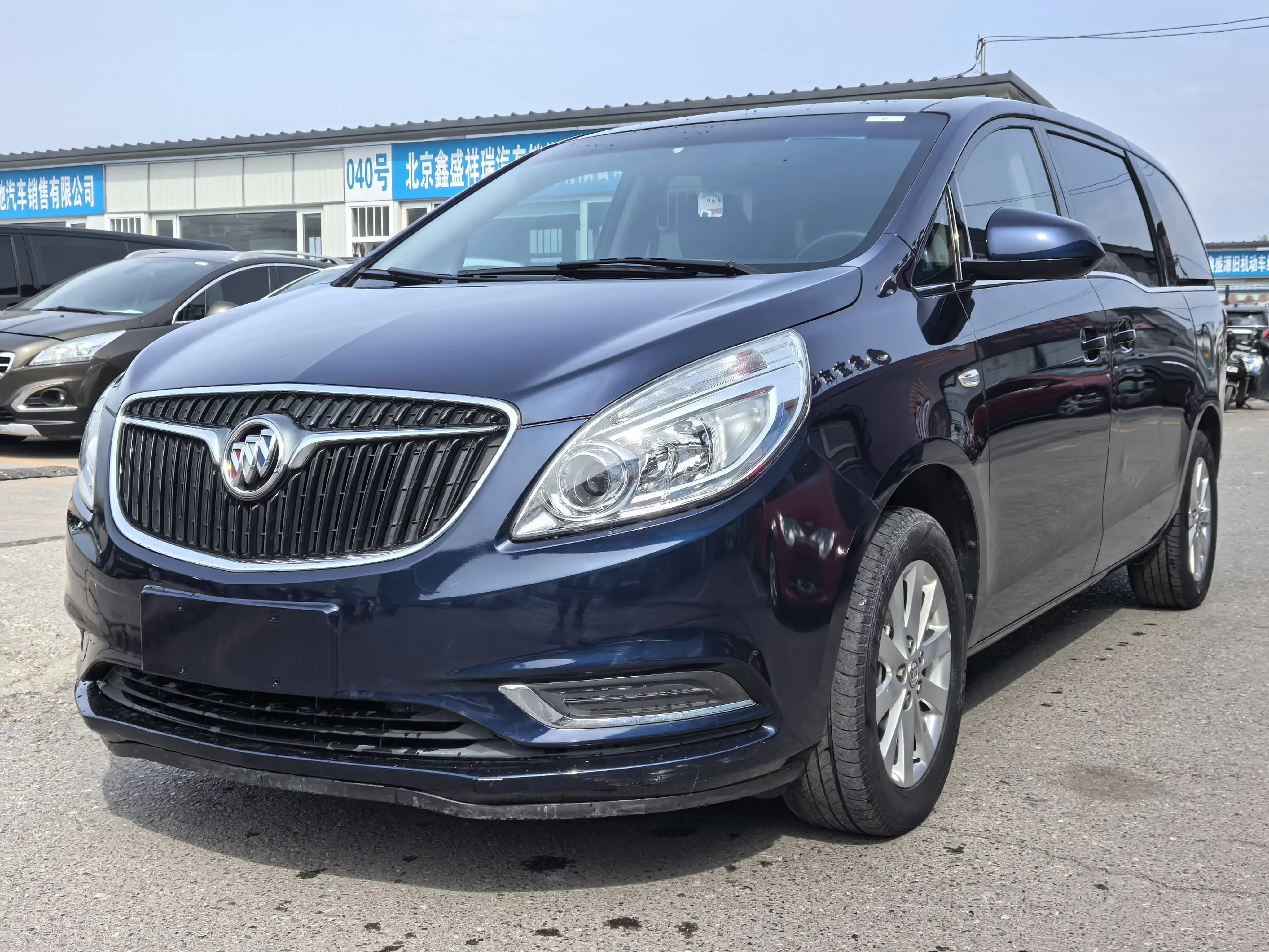 Buick GL8