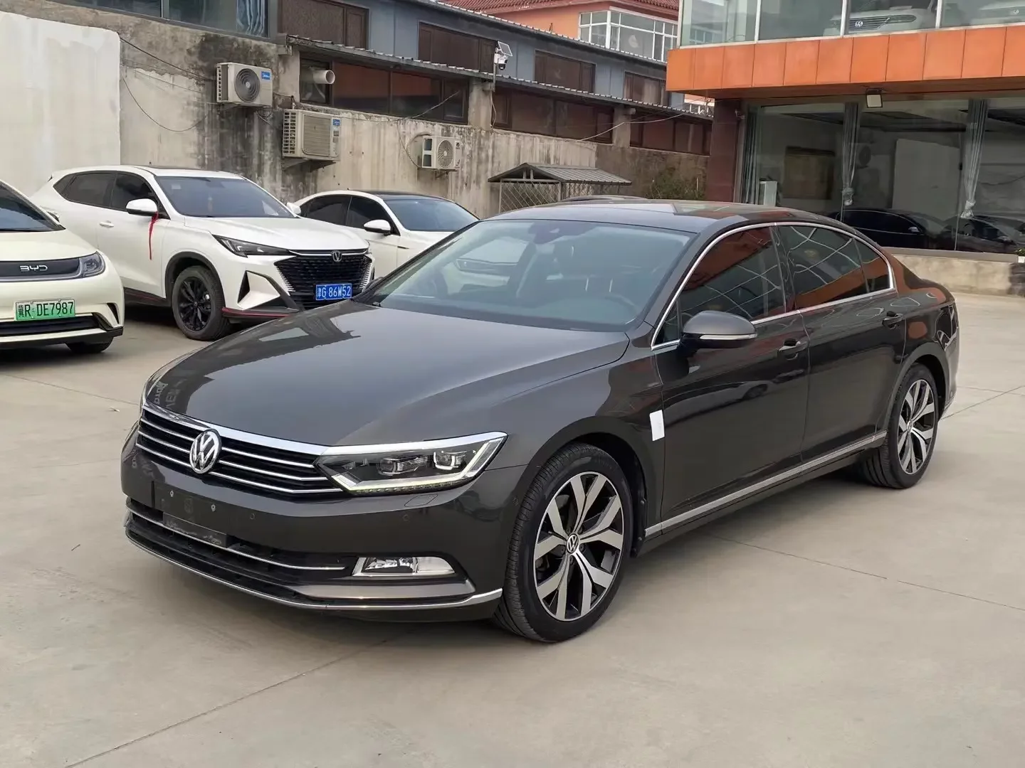 Volkswagen Magotan