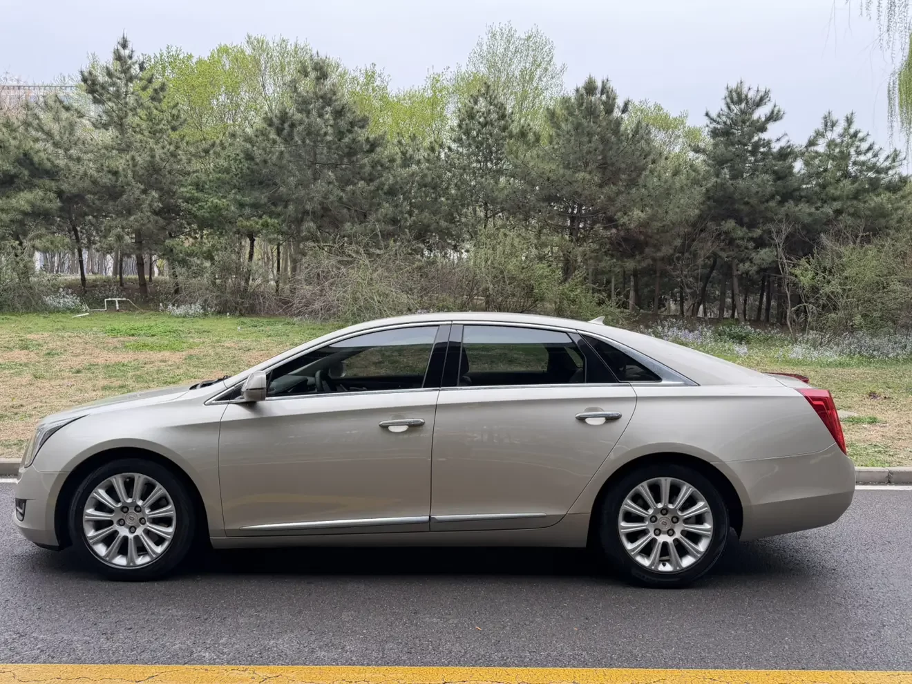 Cadillac XTS