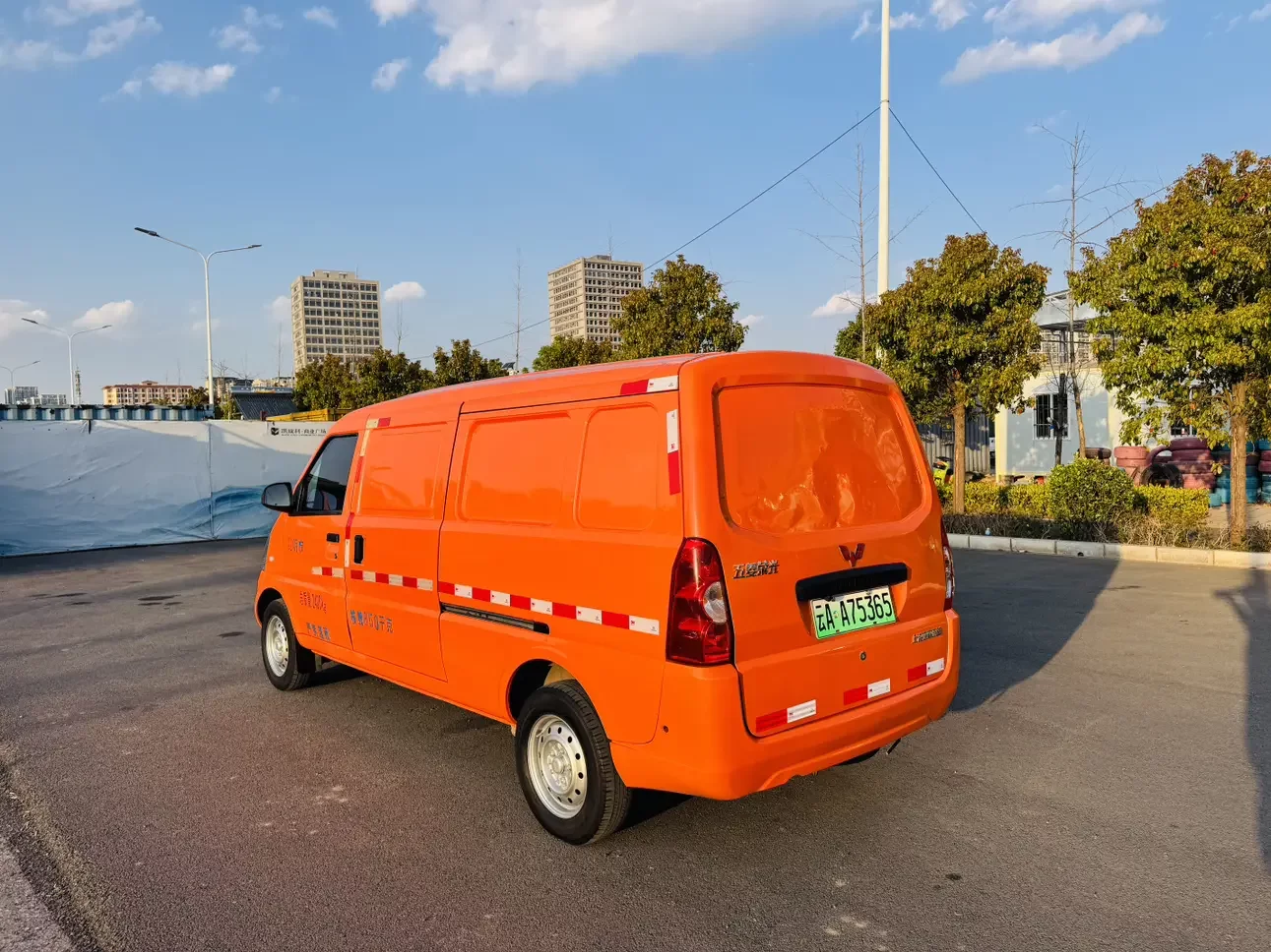 Wuling Rongguang EV