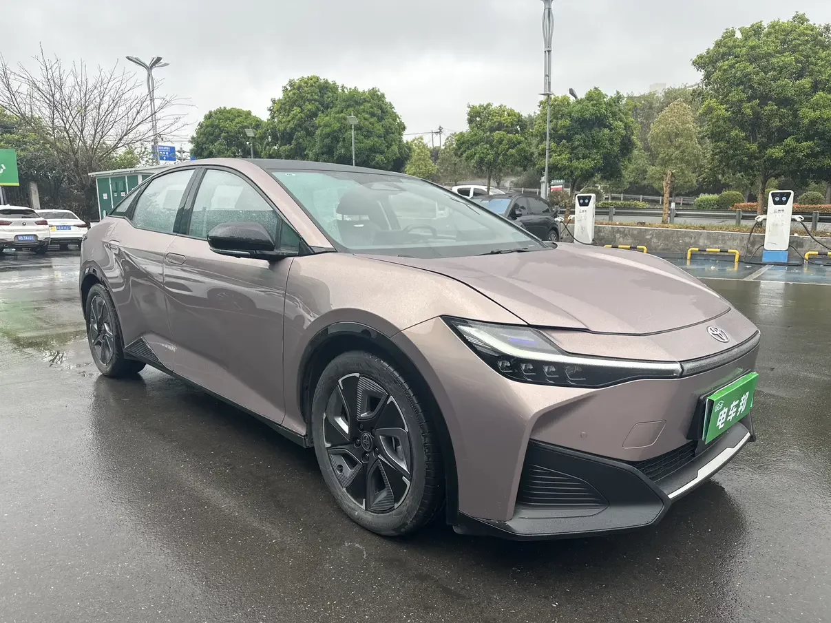 Toyota bZ3