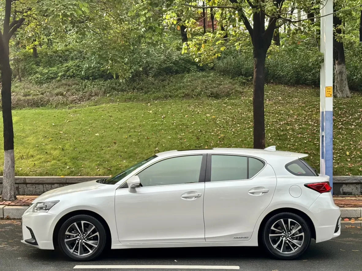 Lexus CT