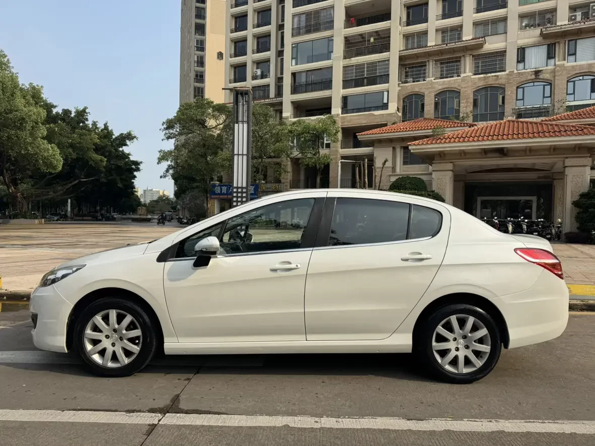 Peugeot 308