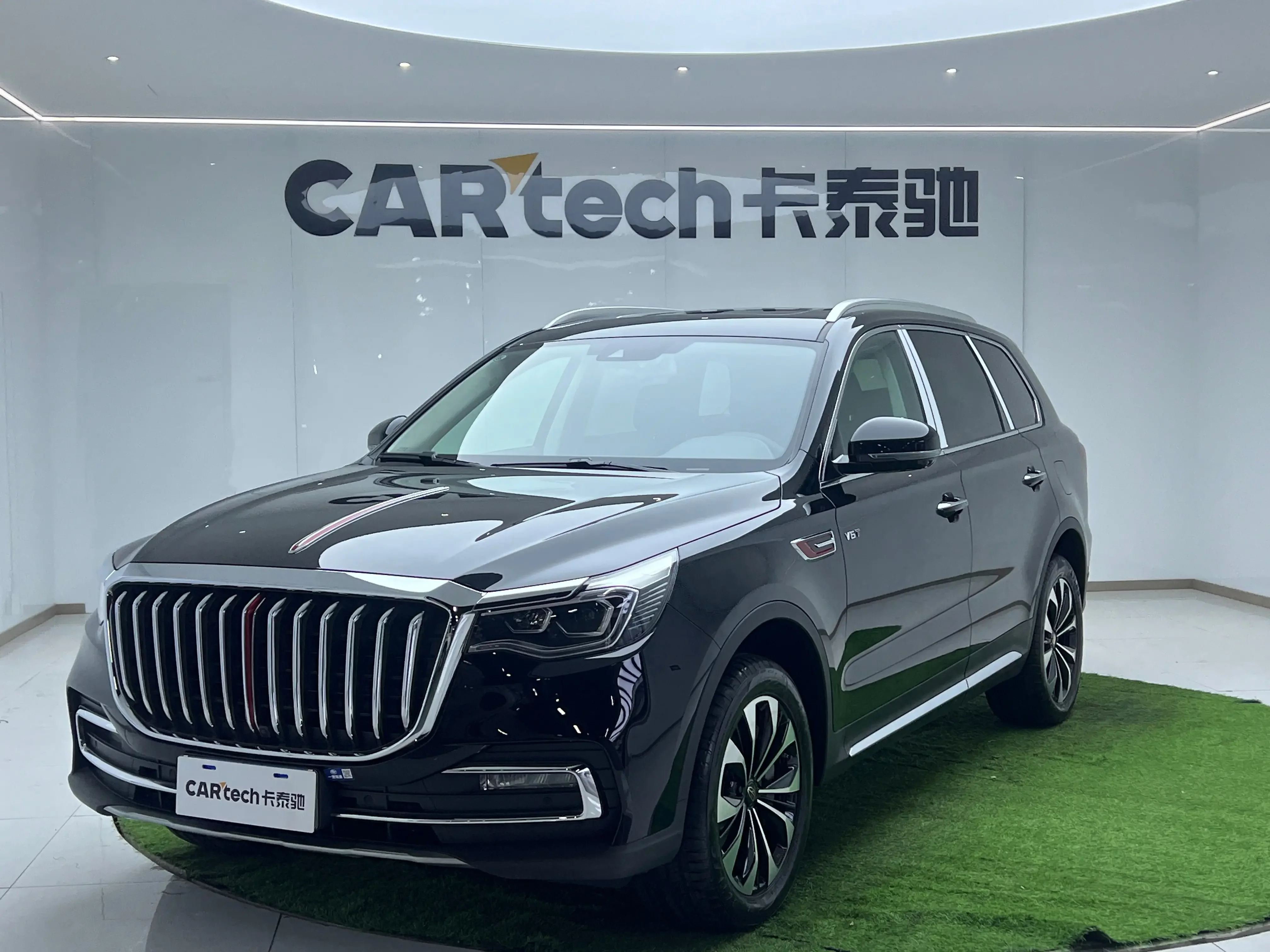 Hongqi HS7