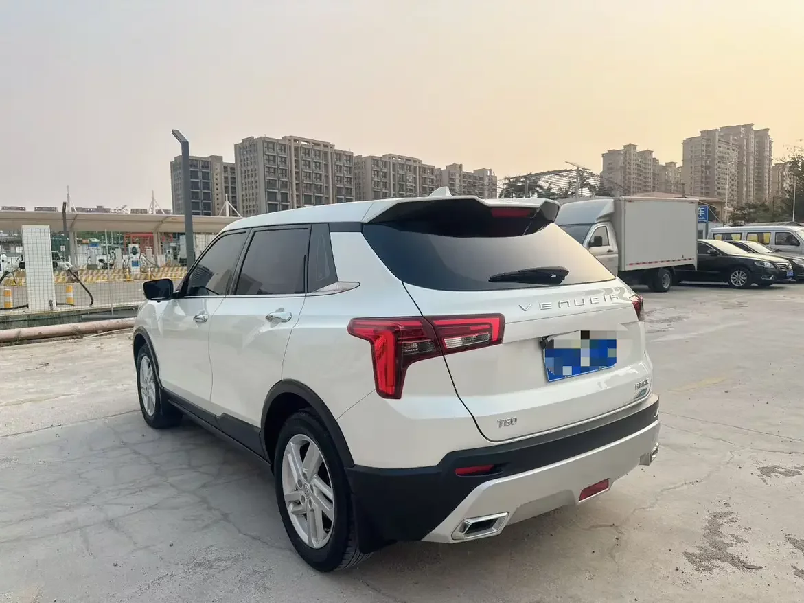 Kai Chen Venucia T60