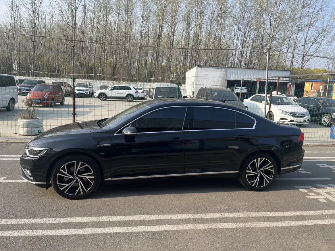 Volkswagen Magotan