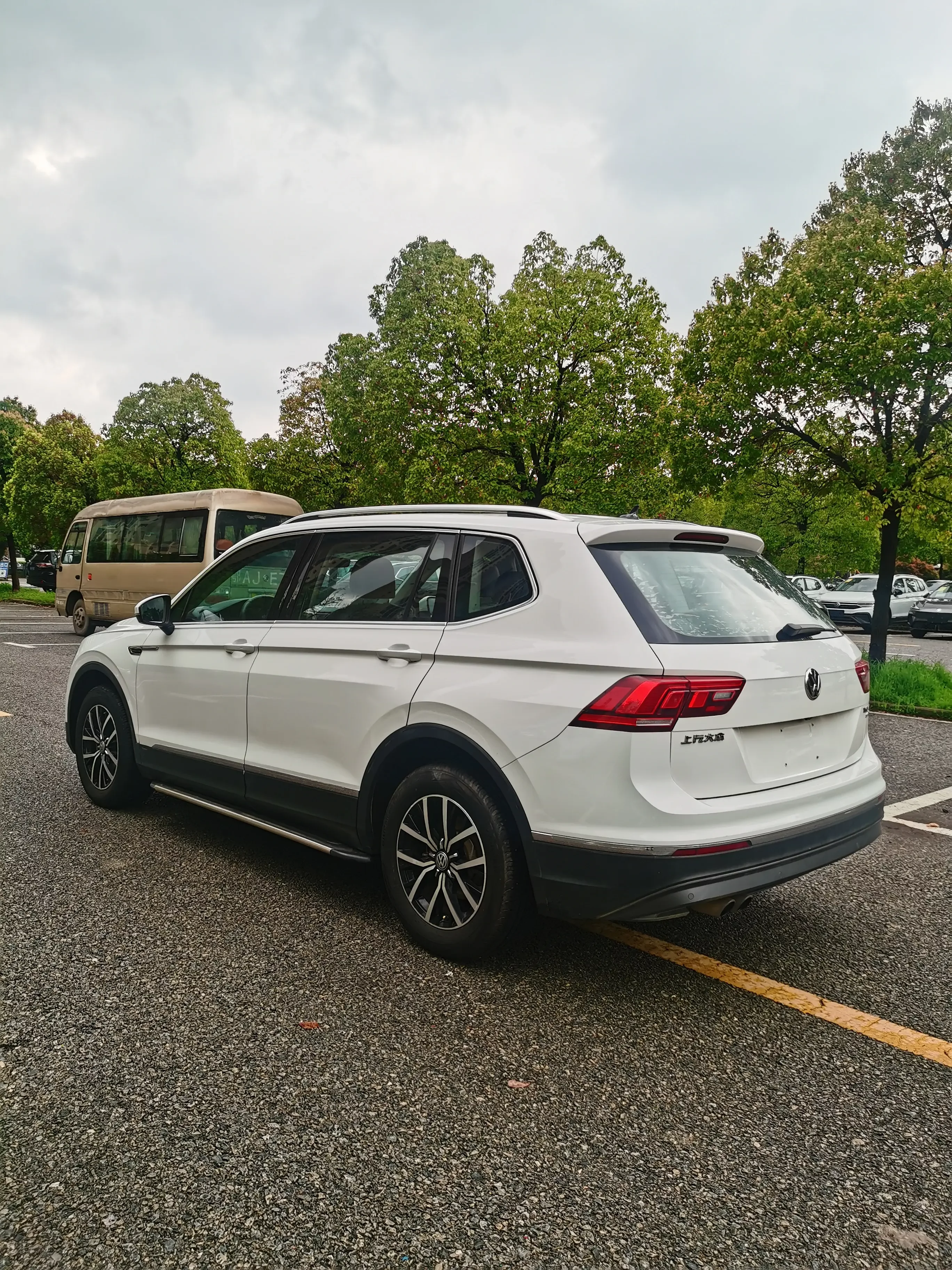 Volkswagen Tiguan L