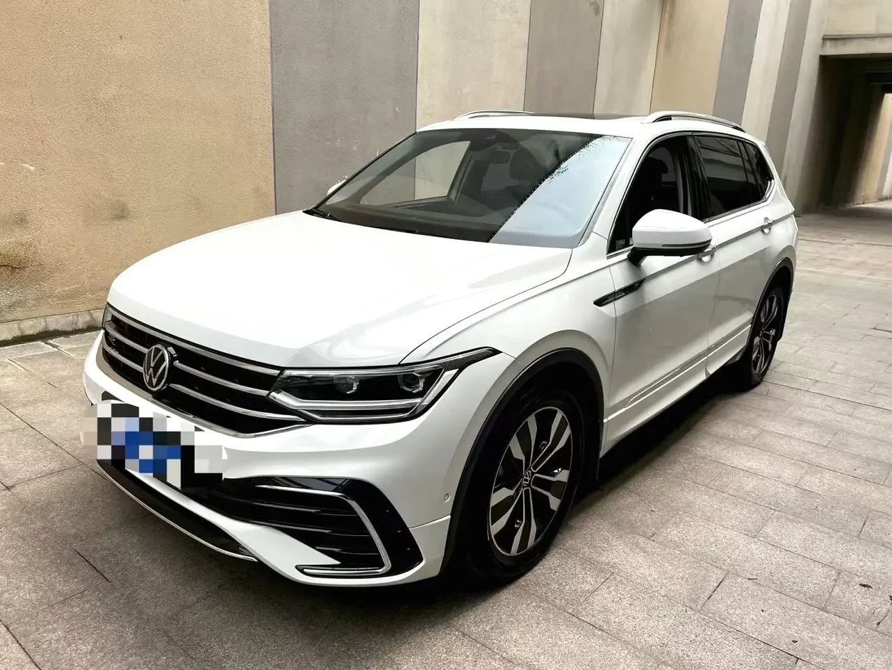 Volkswagen Tiguan L