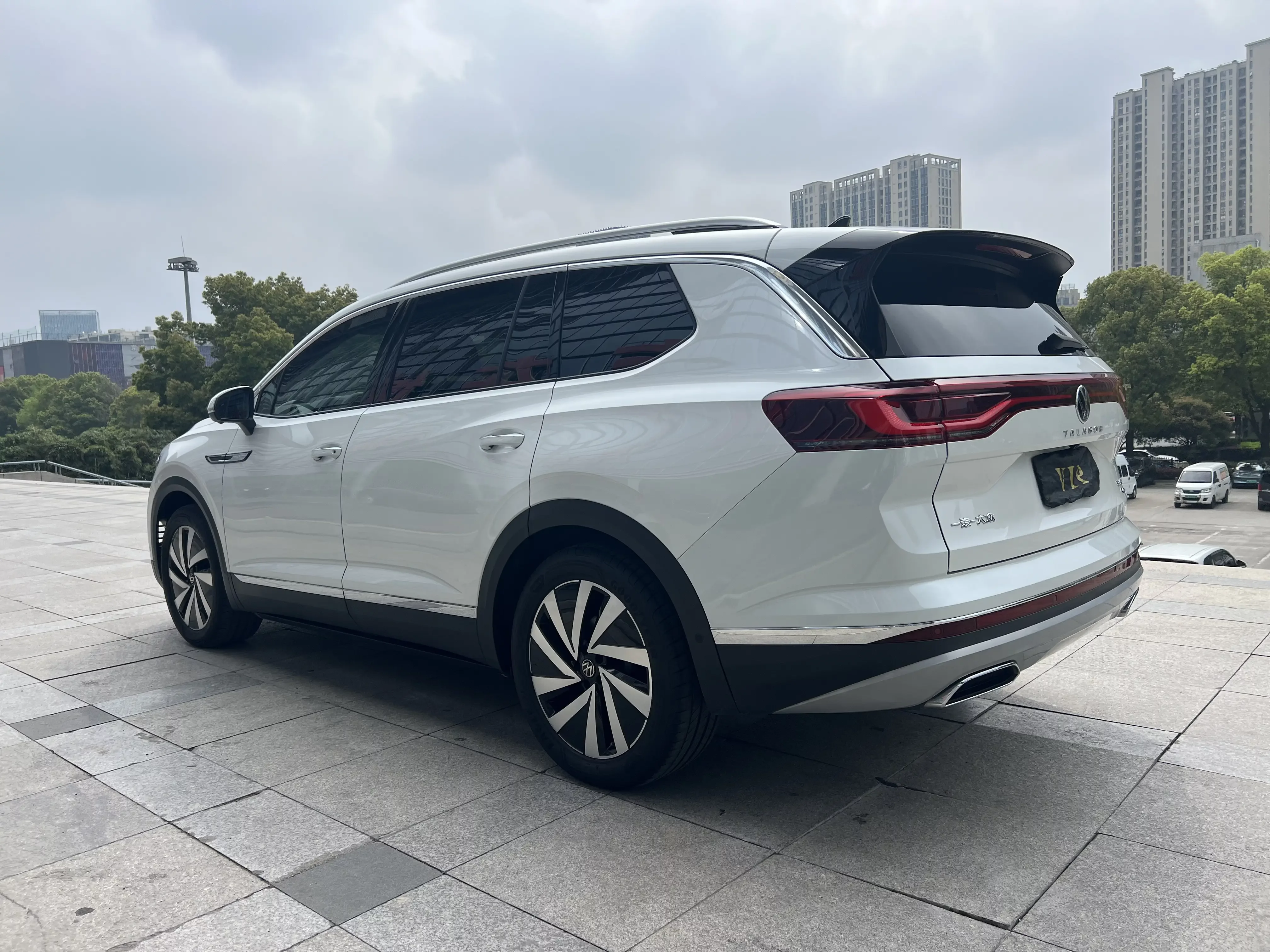Volkswagen Talagon