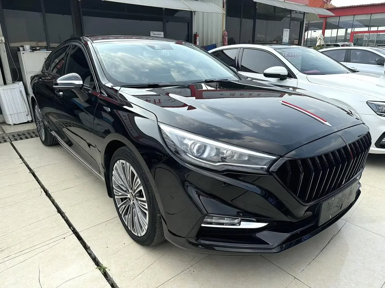 Hongqi H5 classic