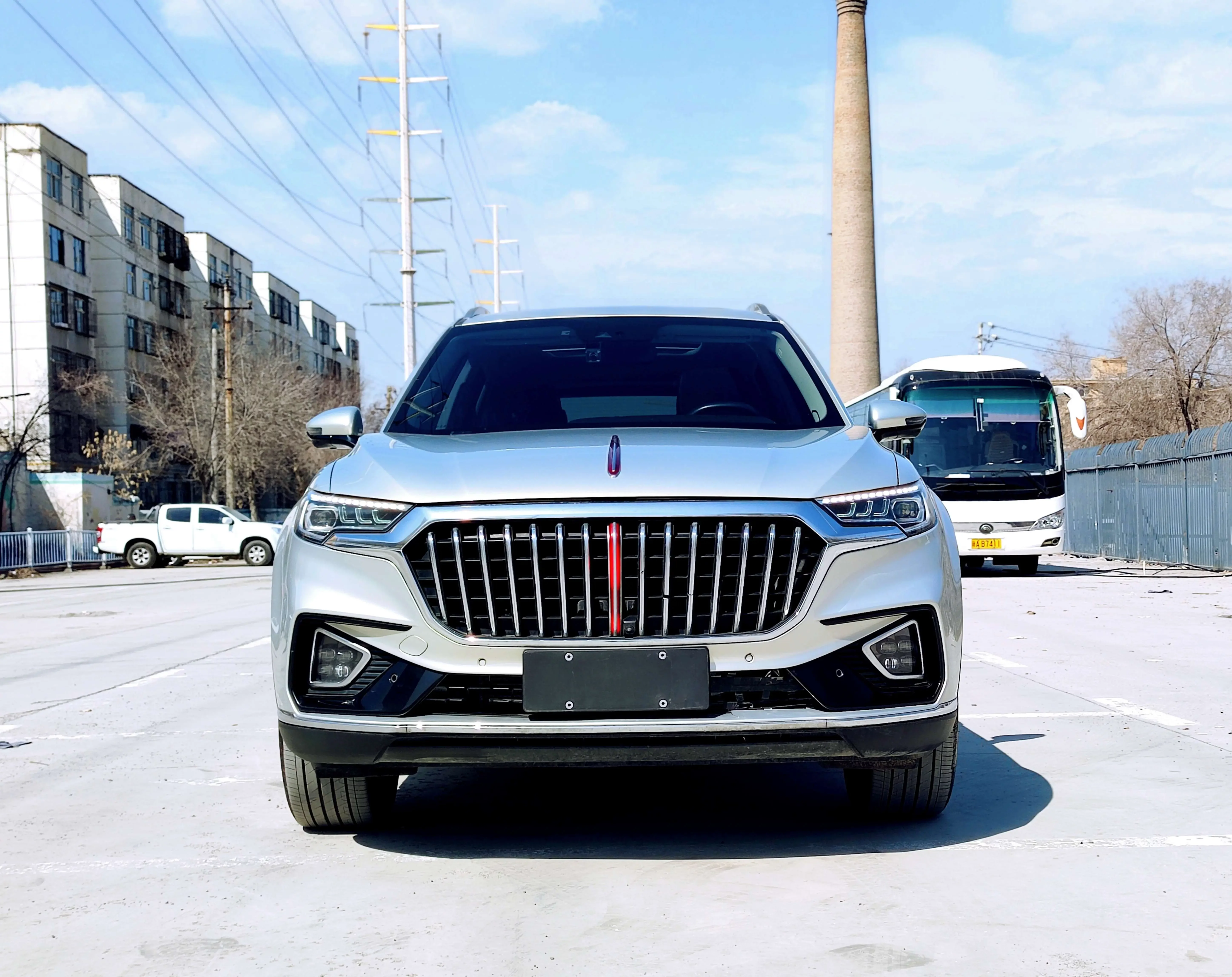 Hongqi HS5