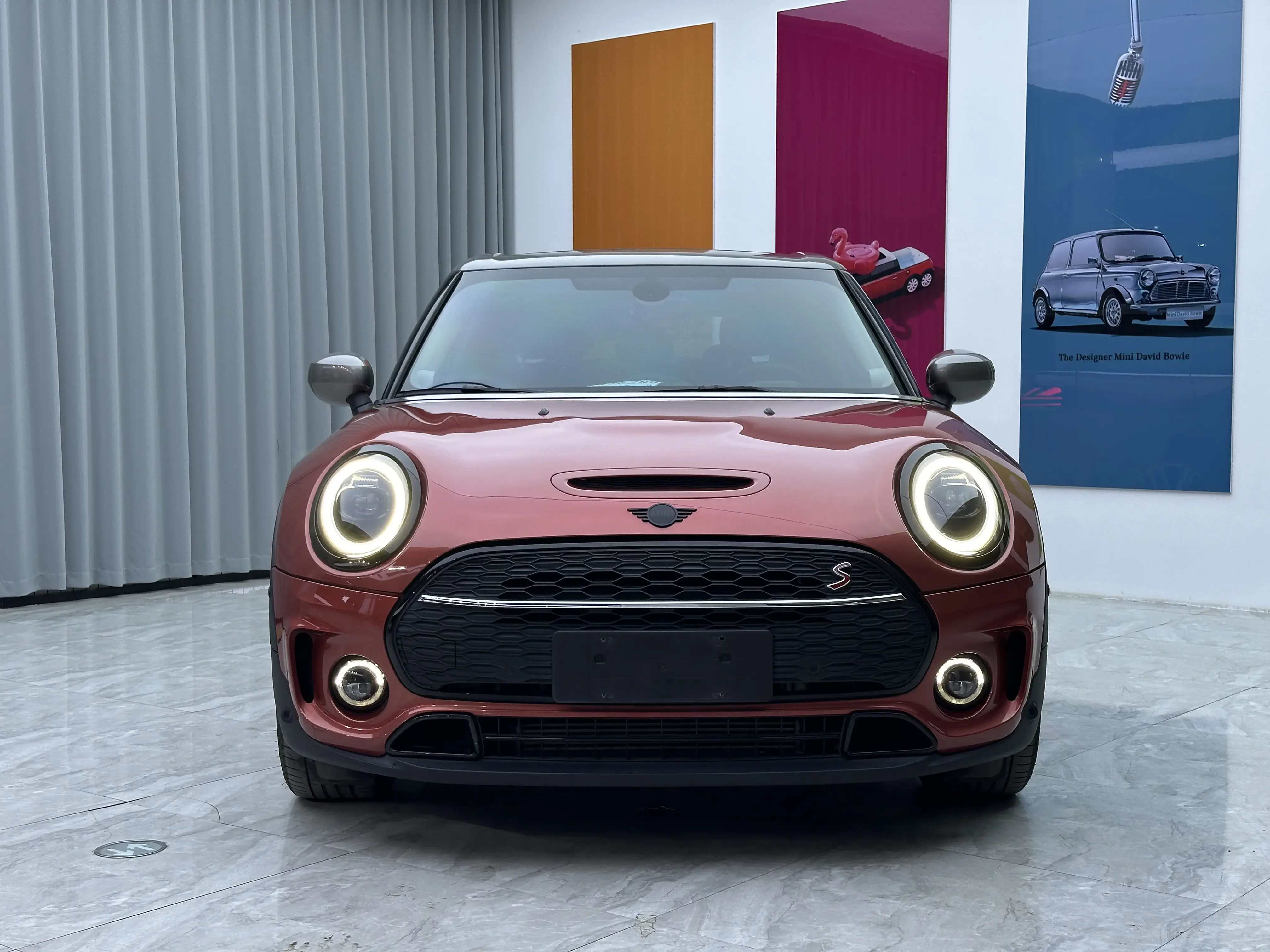 MINI CLUBMAN
