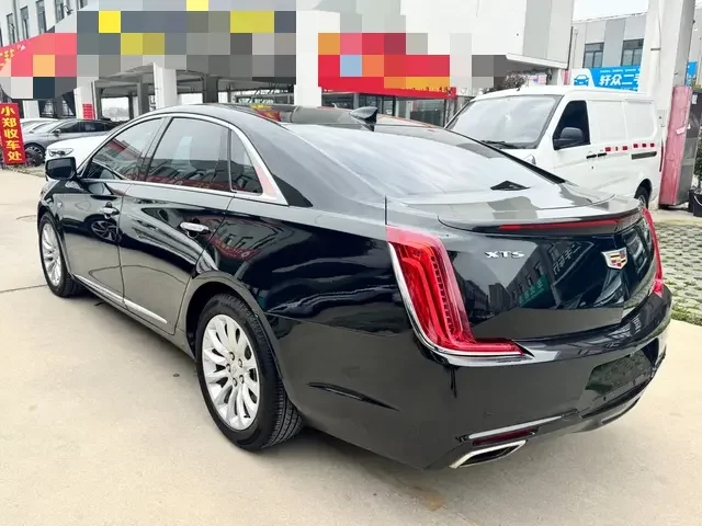 Cadillac XTS