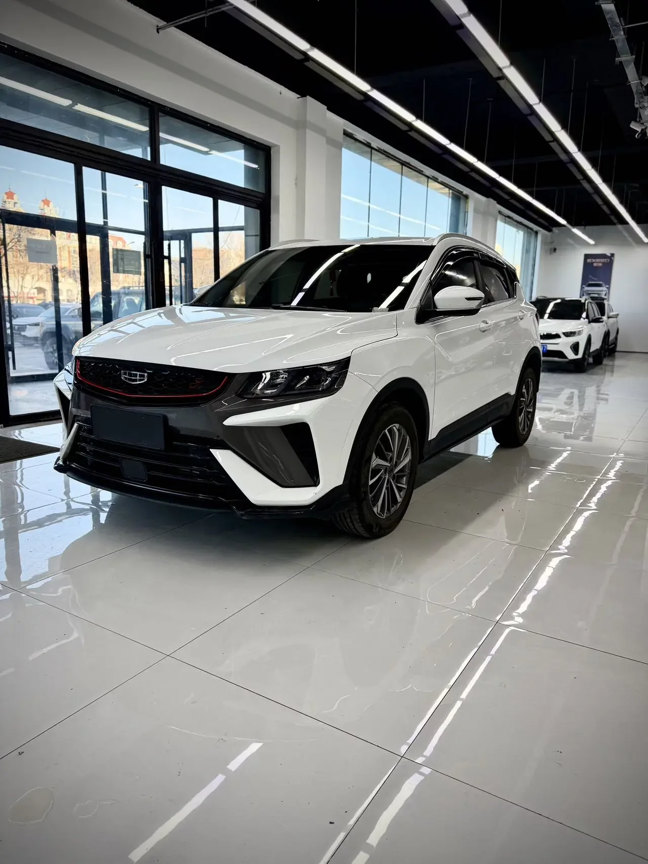 Geely Coolray SX11