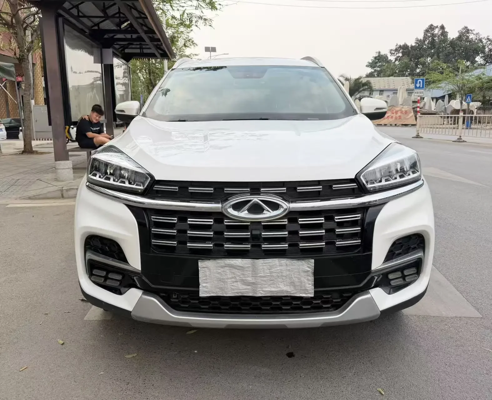 Chery Tiggo 8