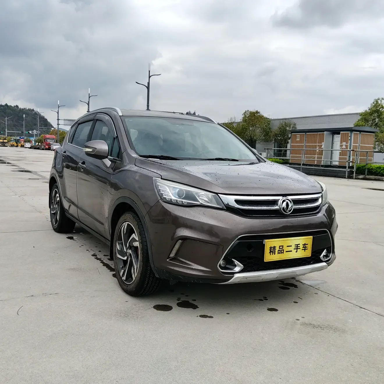 Dongfeng Fengshen AX5