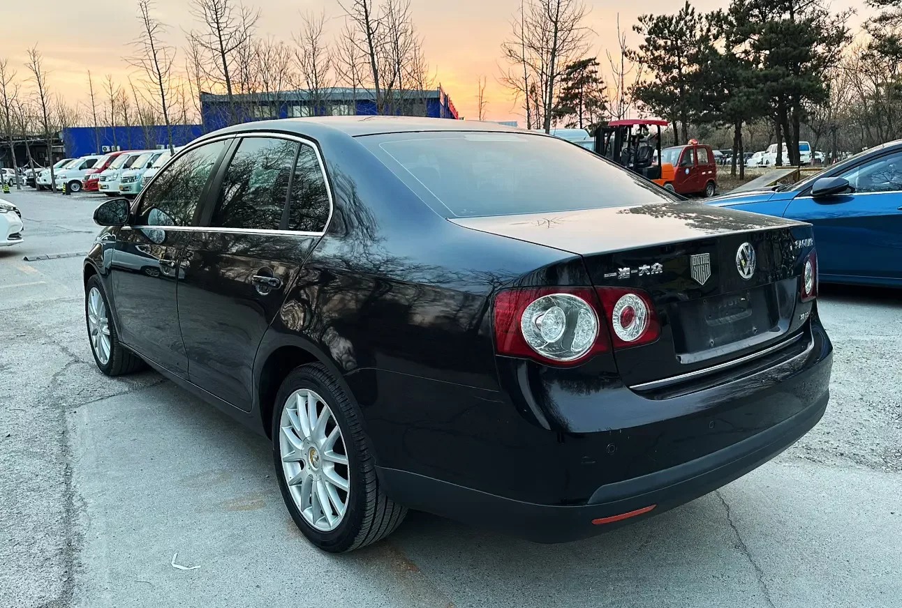 Volkswagen Sagitar