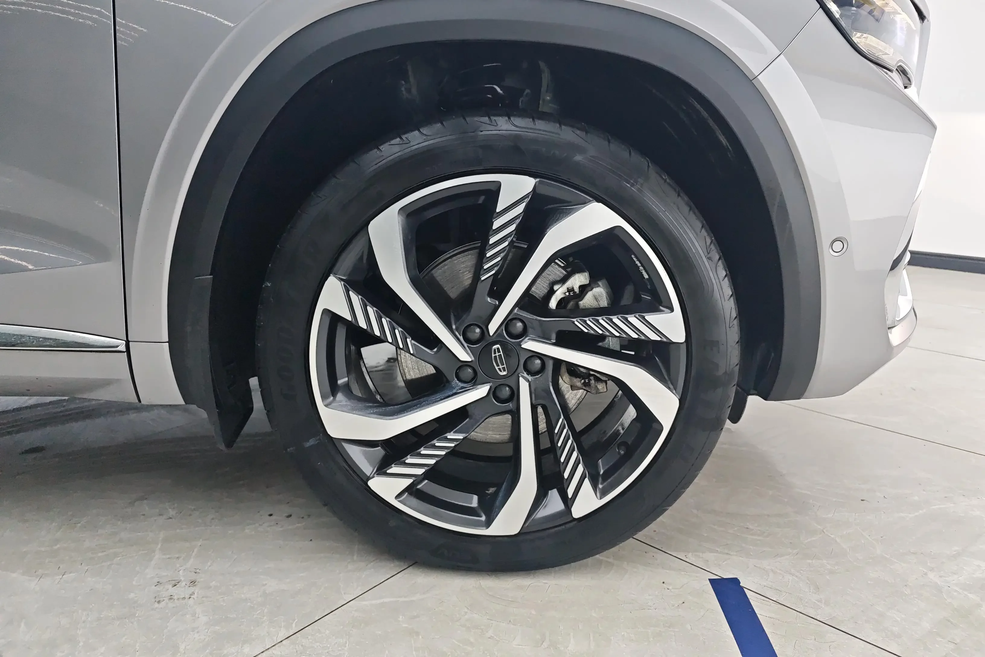 Geely Monjaro