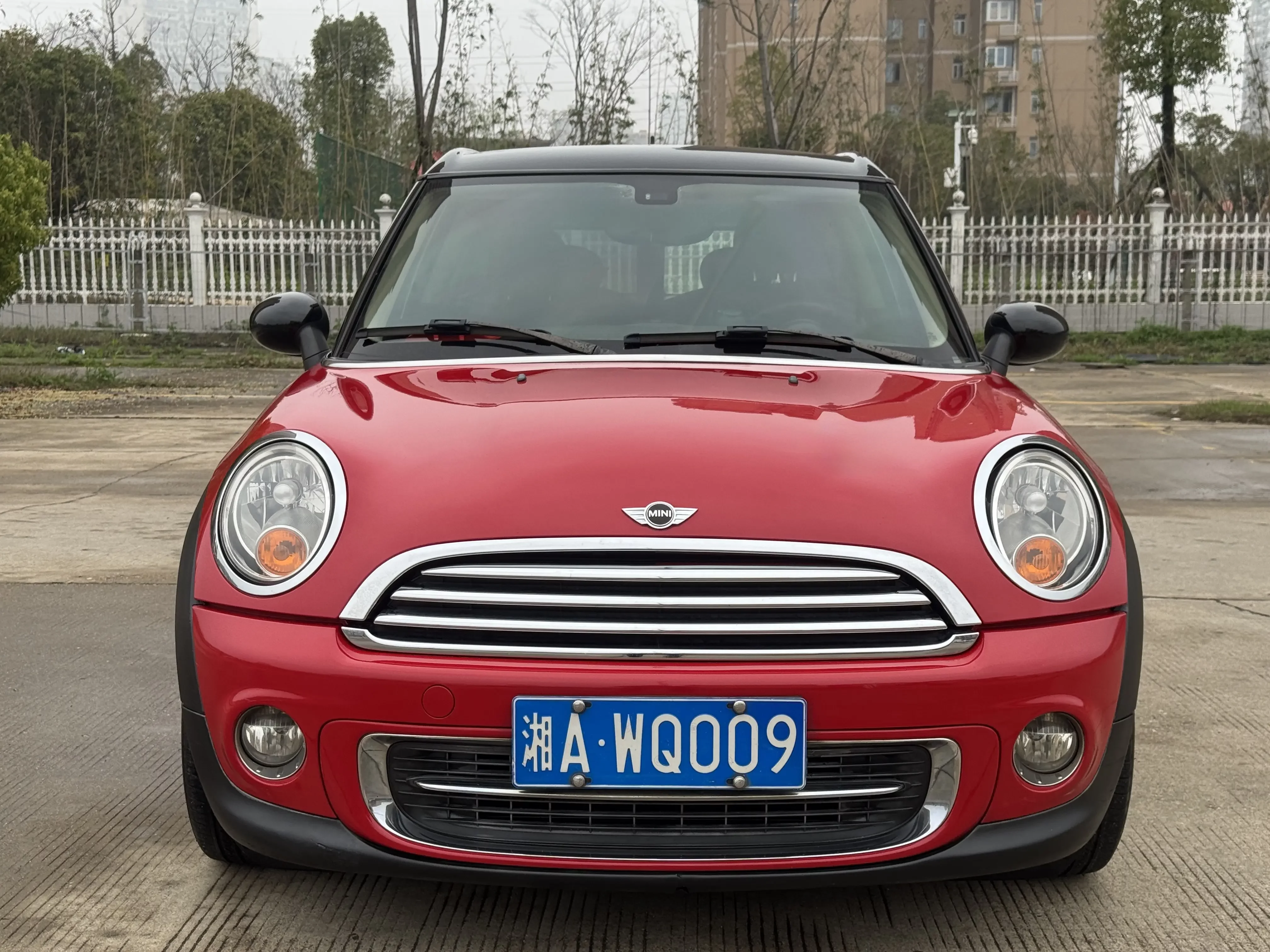 MINI CLUBMAN