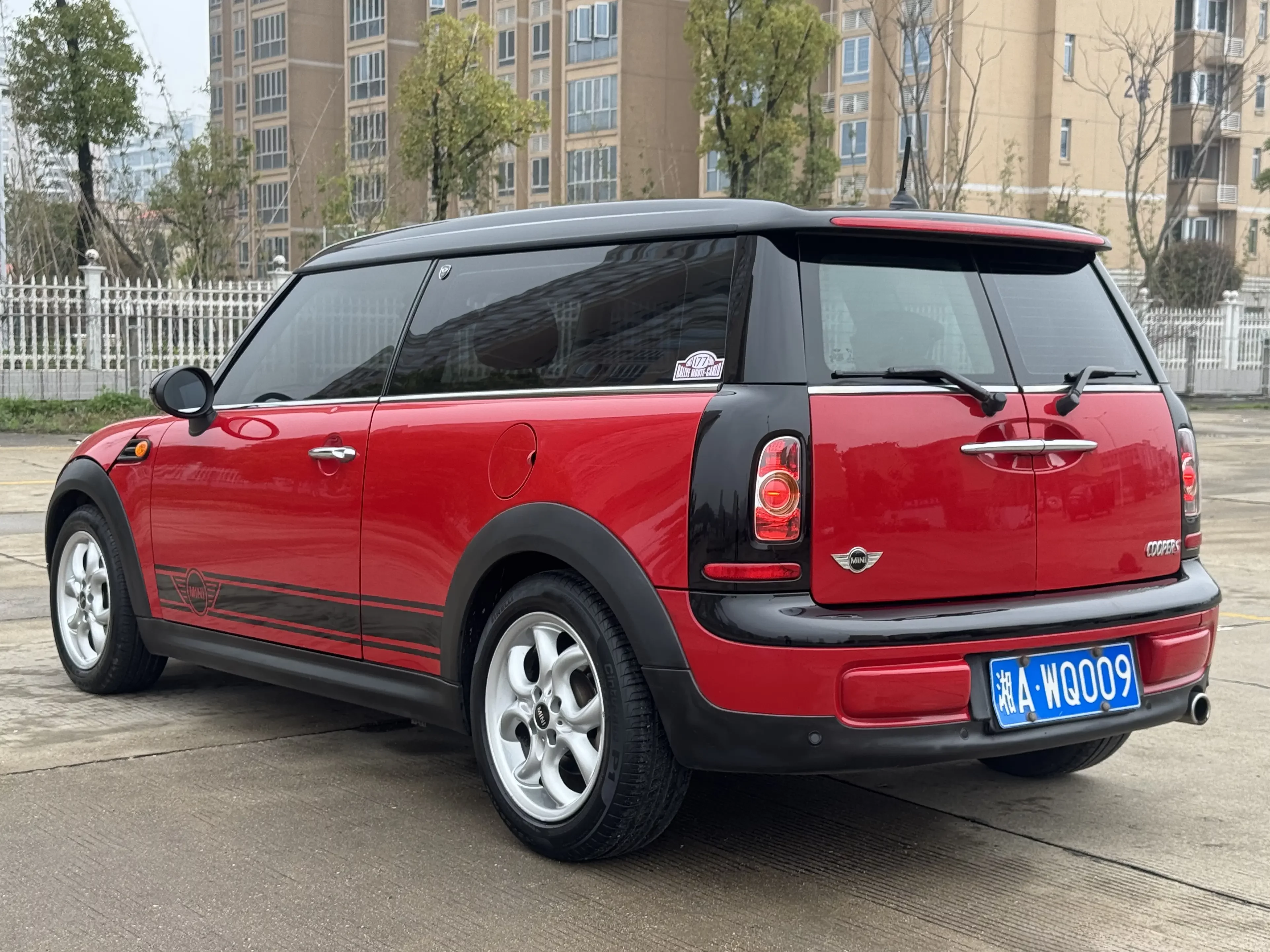 MINI CLUBMAN