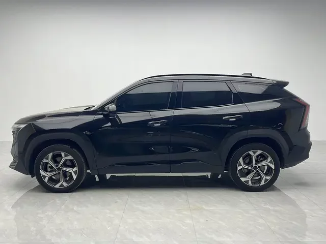 Geely Atlas L