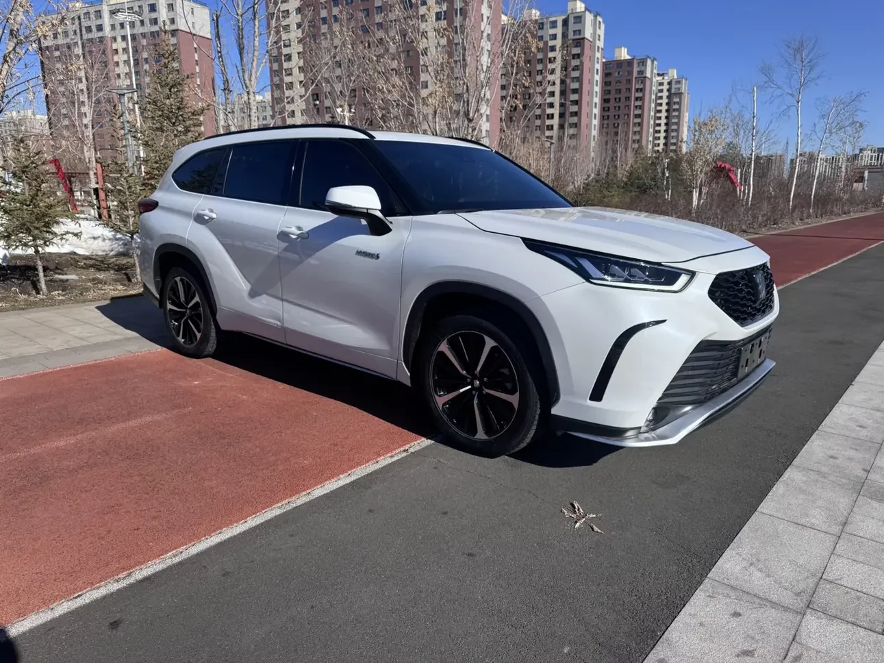 Toyota Crown Kluger