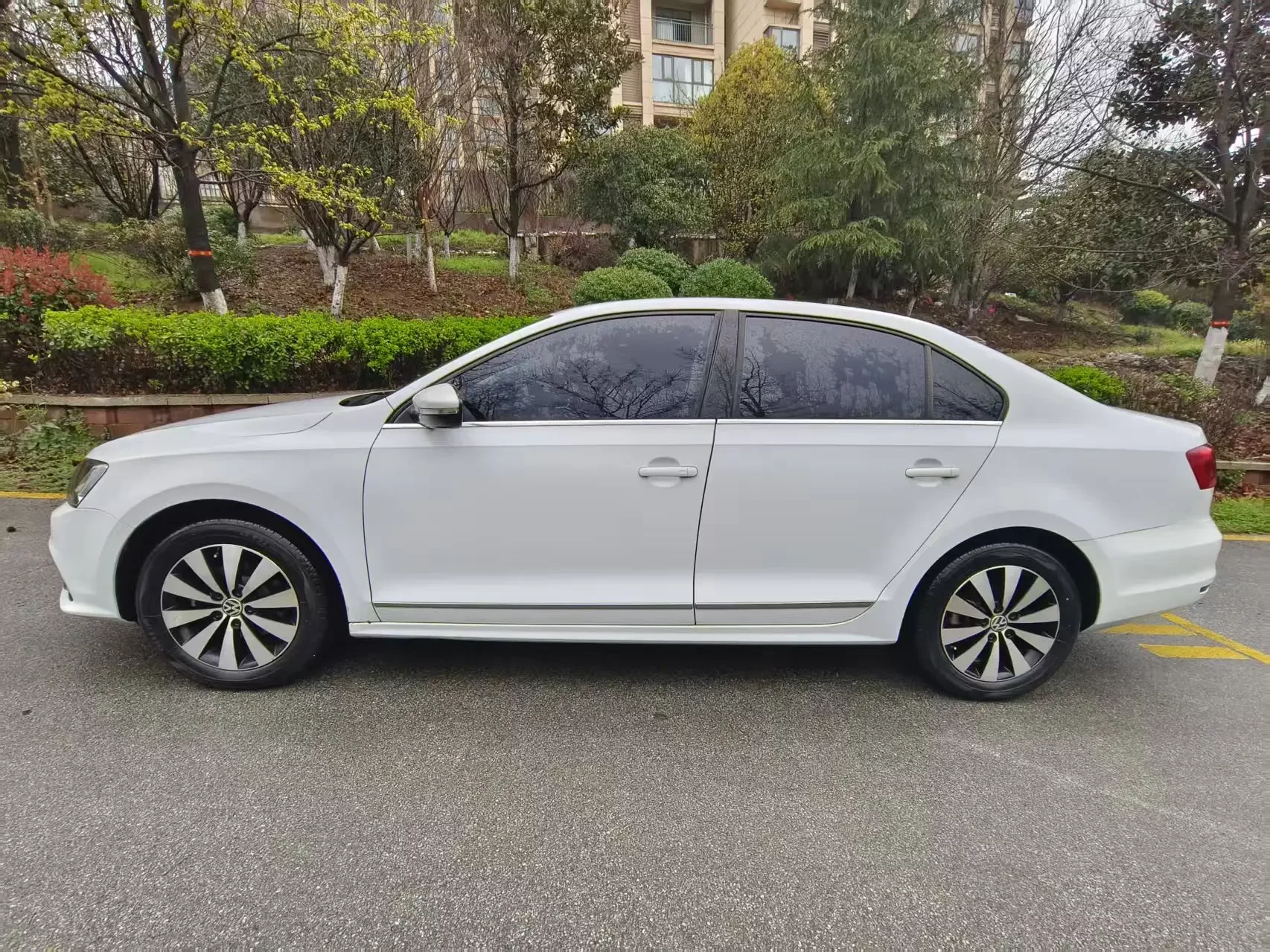 Volkswagen Sagitar