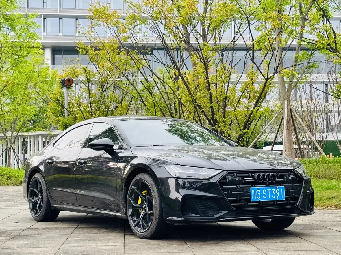 Audi A7L