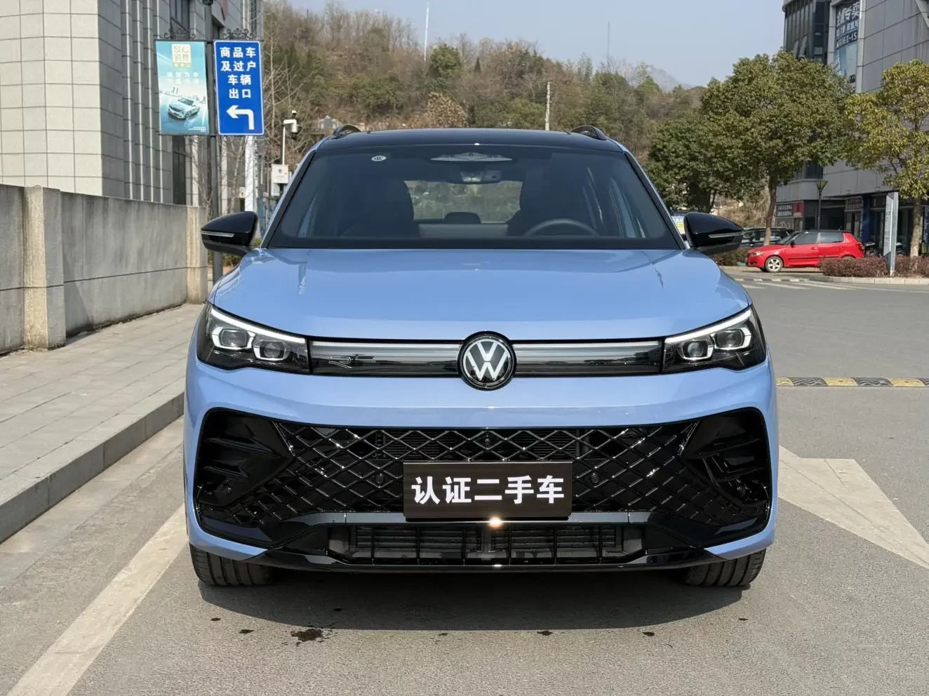 Volkswagen Tiguan L