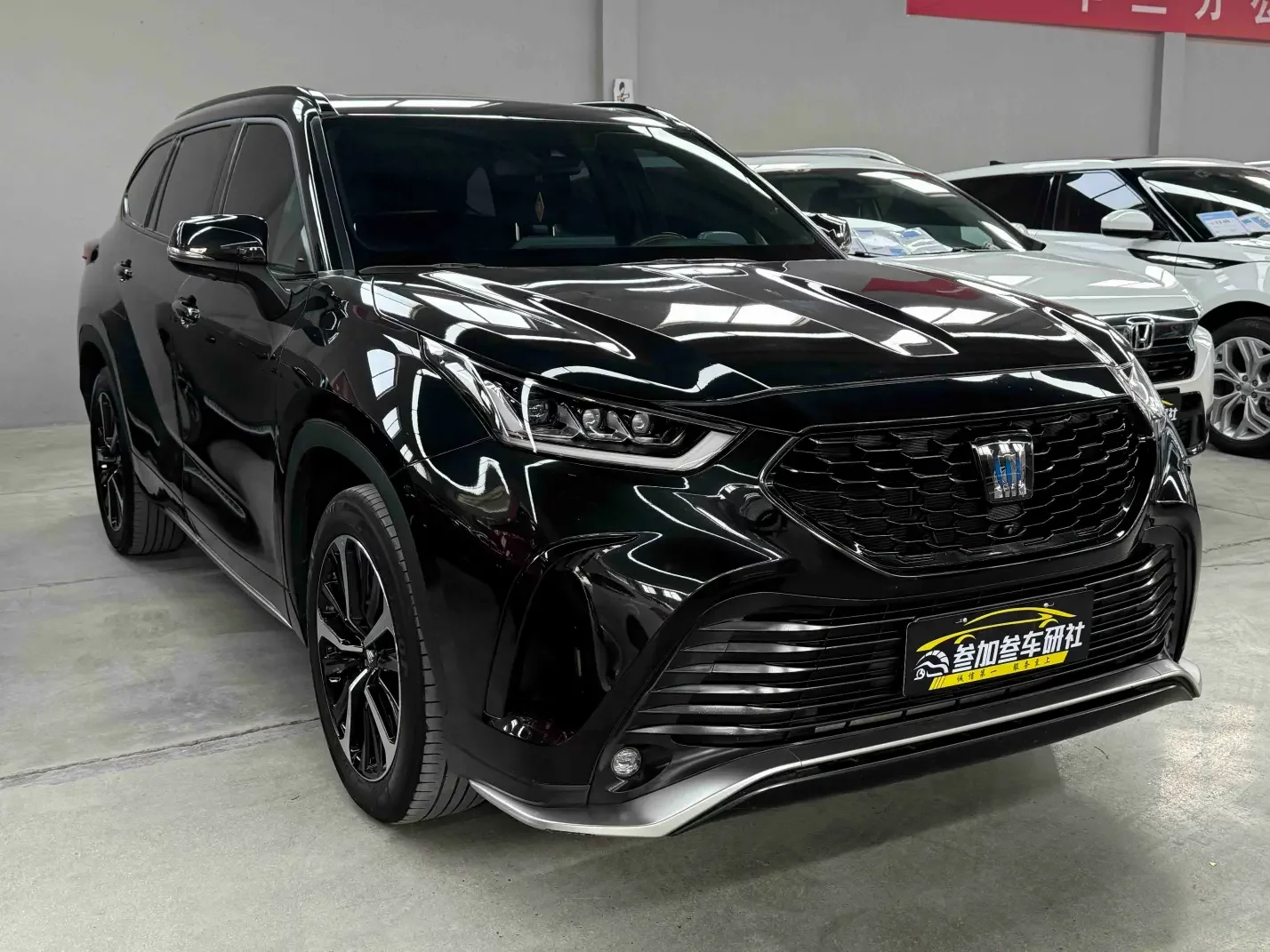 Toyota Crown Kluger