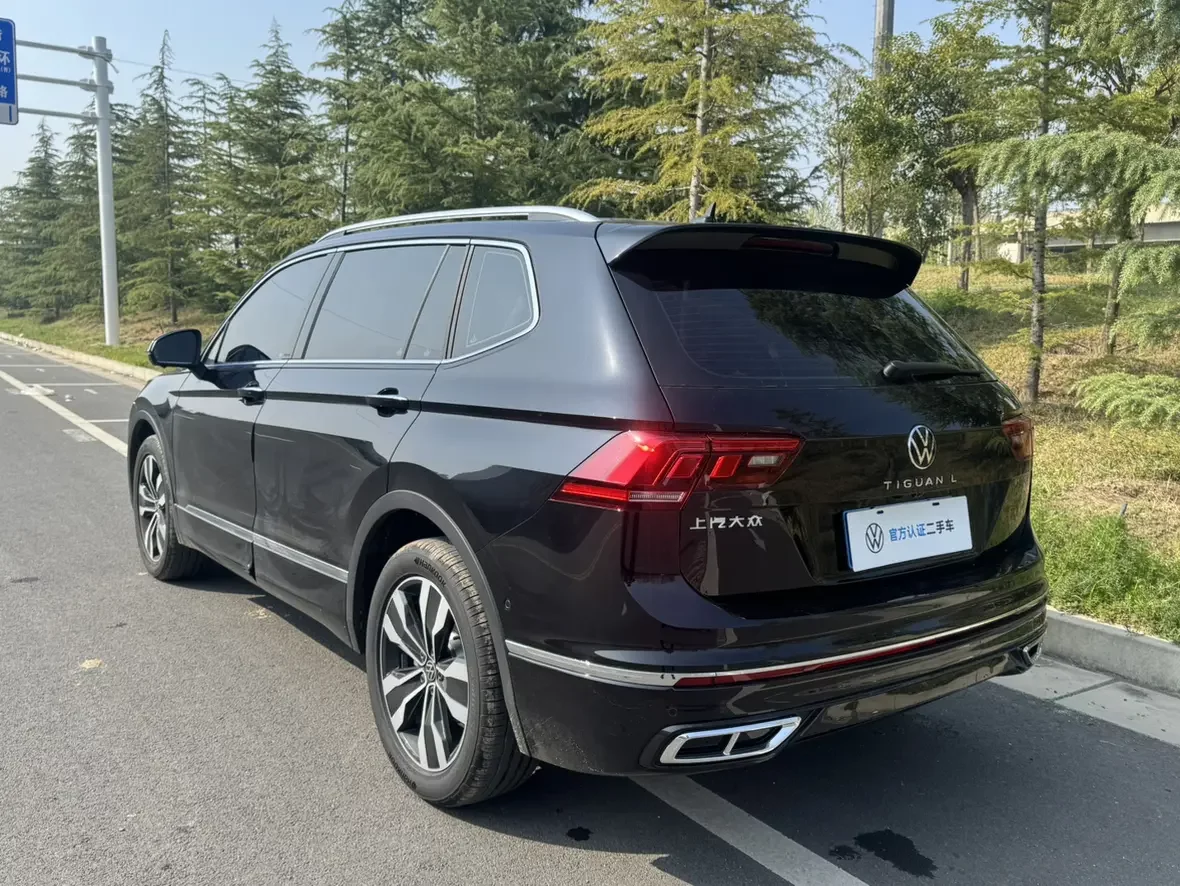 Volkswagen Tiguan L