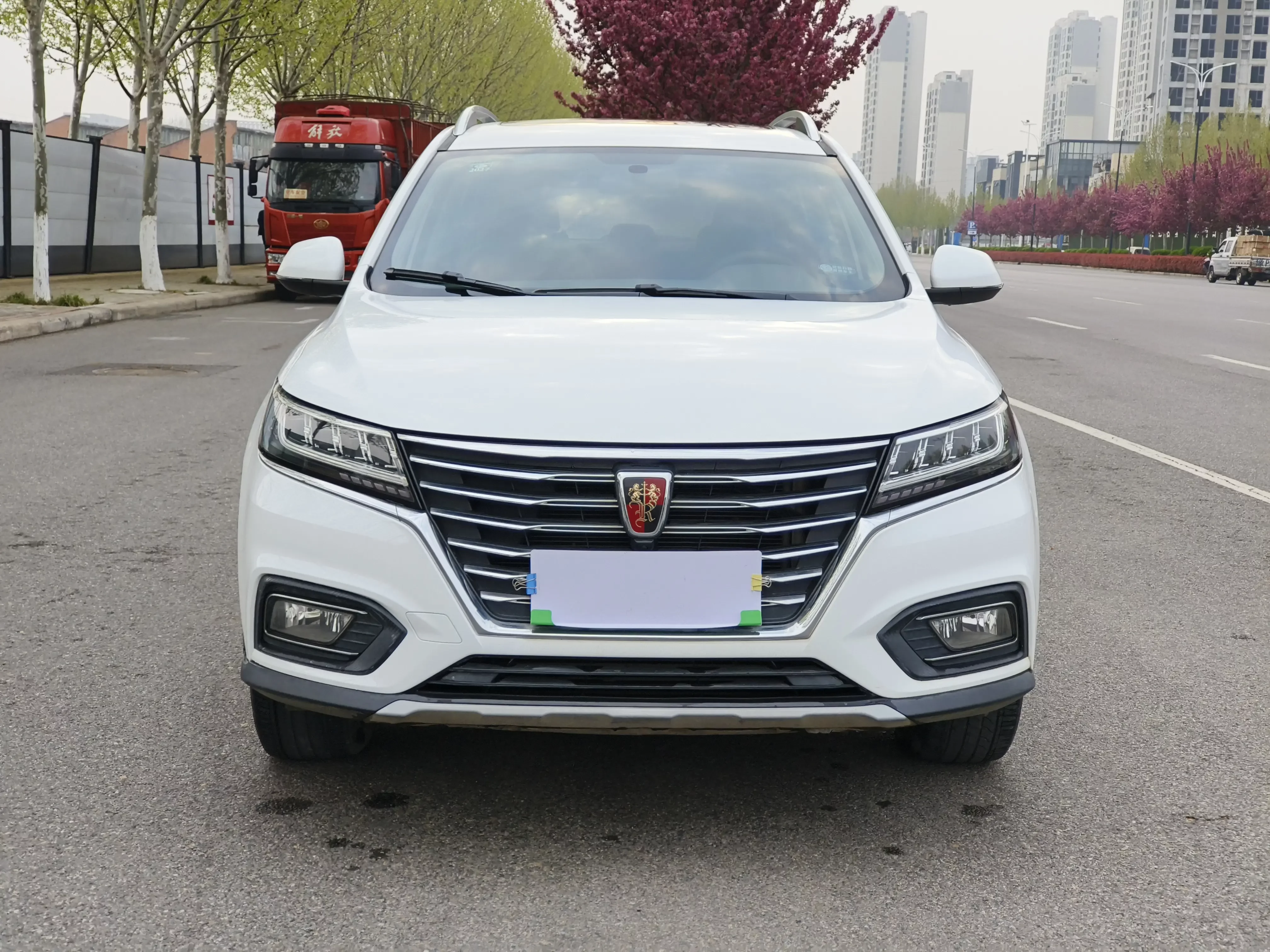 Roewe RX5