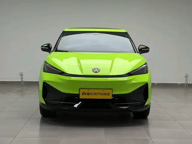Volkswagen With the crowd06  из Китая
