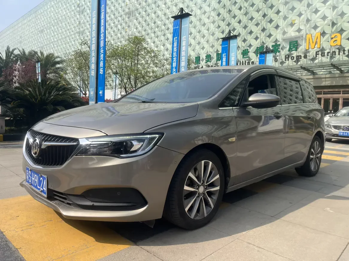 Buick GL6