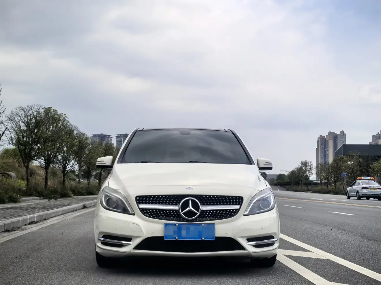 Mercedes-Benz B Class