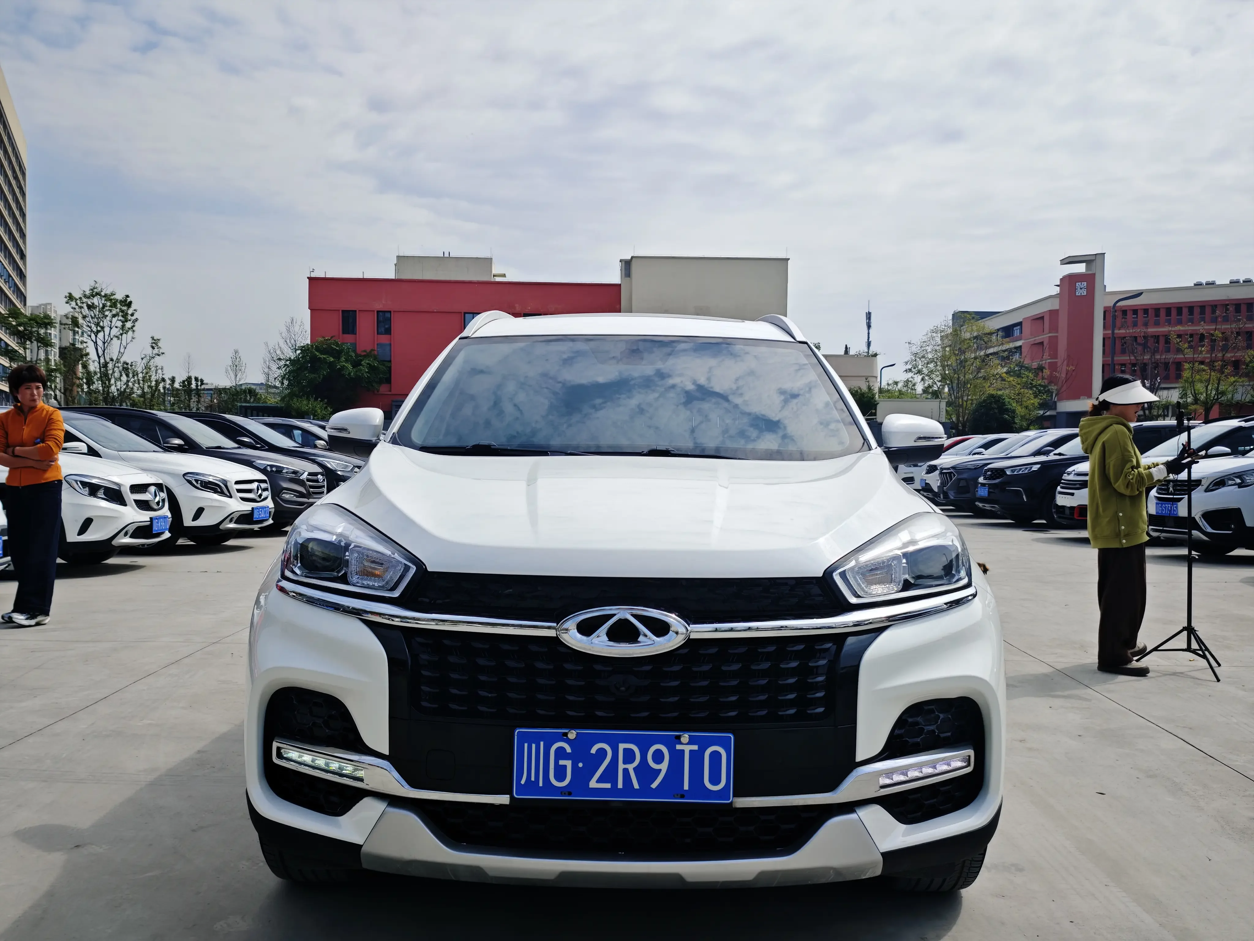 Chery Tiggo 8