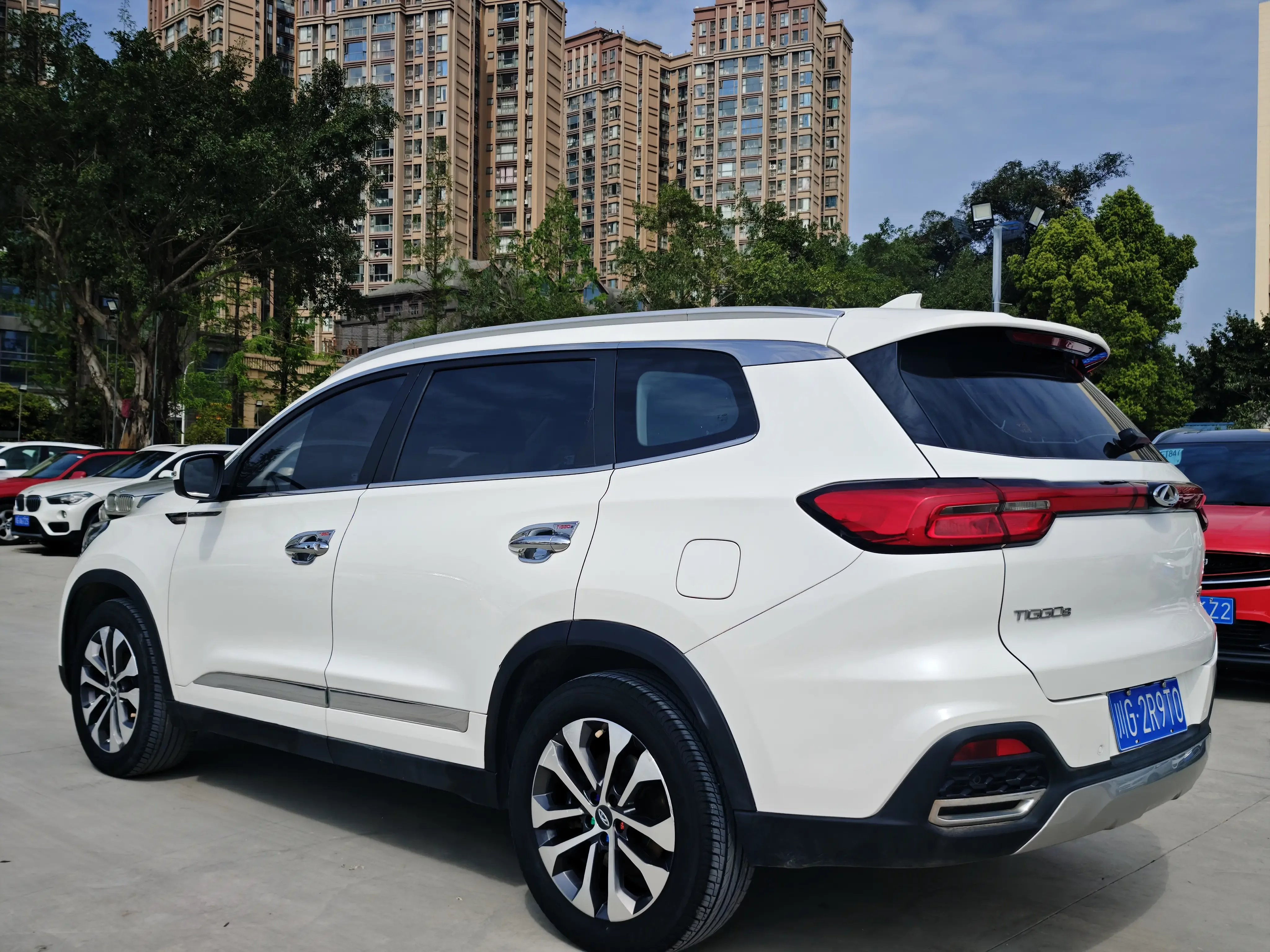 Chery Tiggo 8