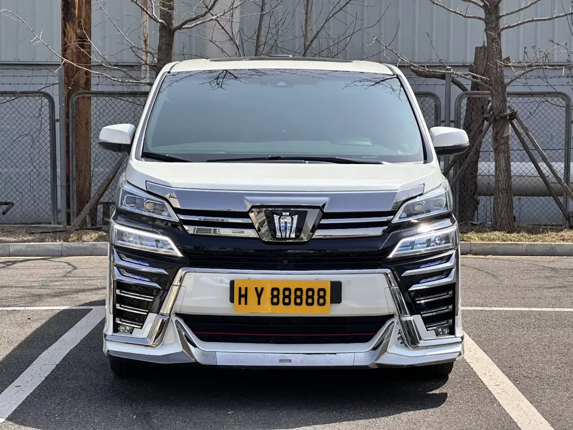 Toyota Crown Wellfire