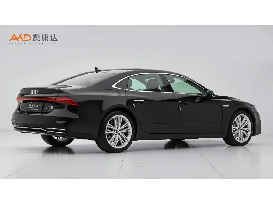 Audi A7L