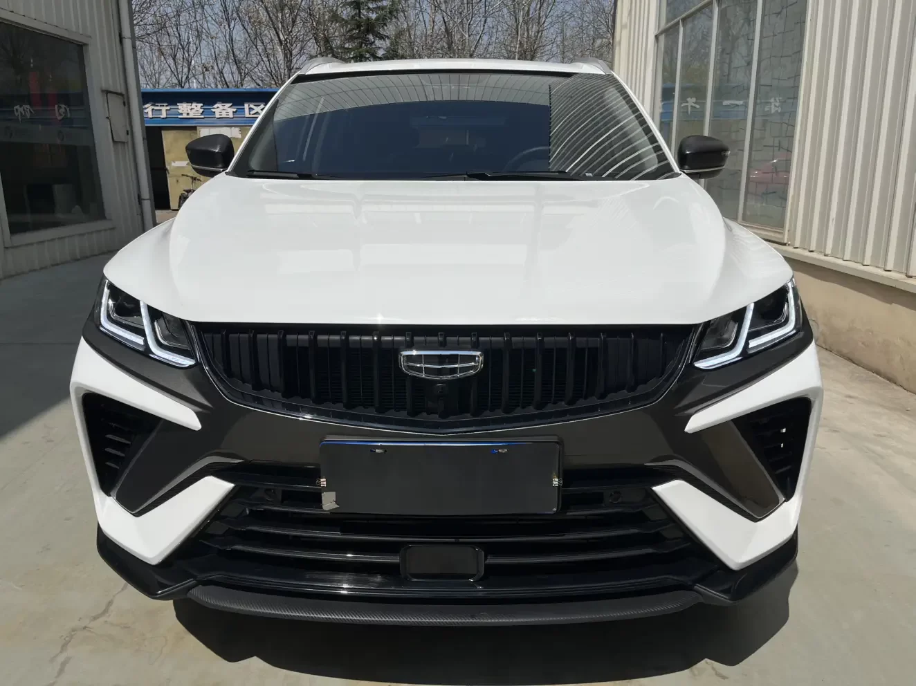 Geely Coolray SX11