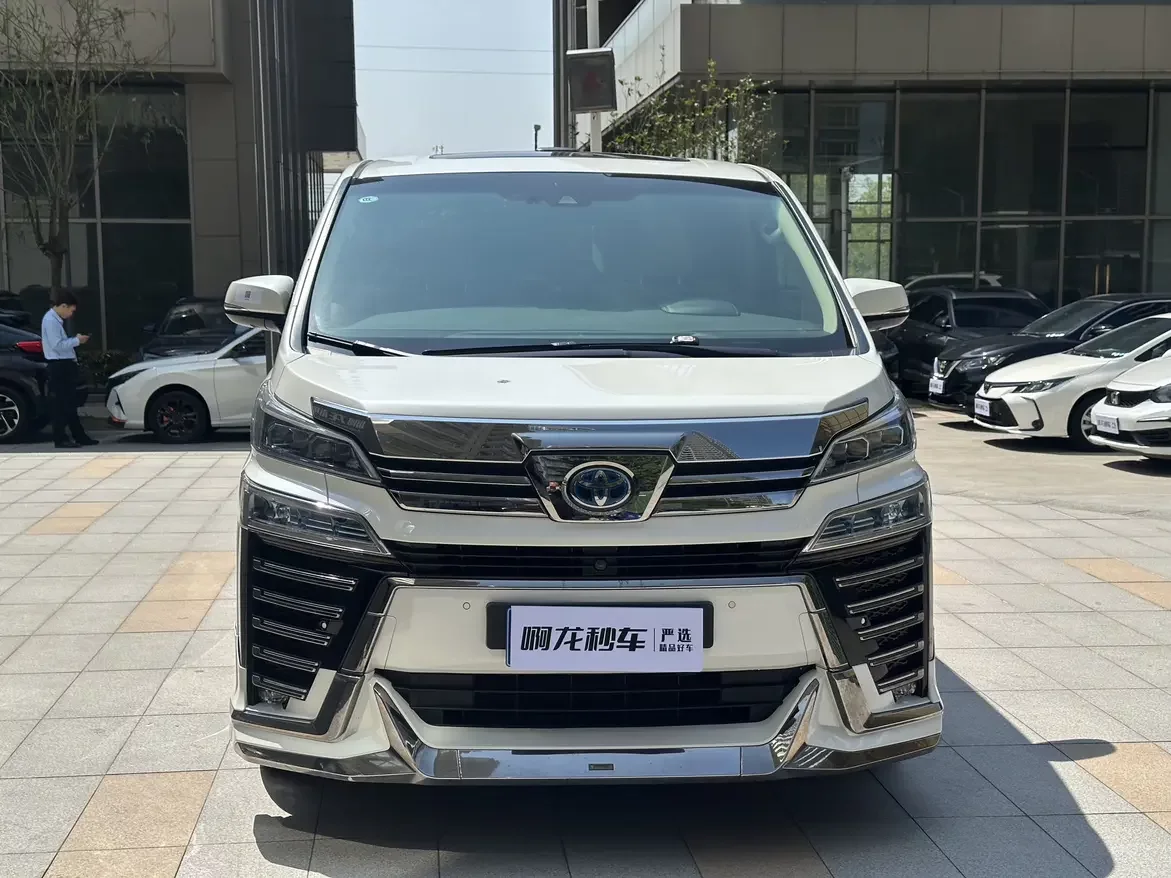 Toyota Crown Wellfire