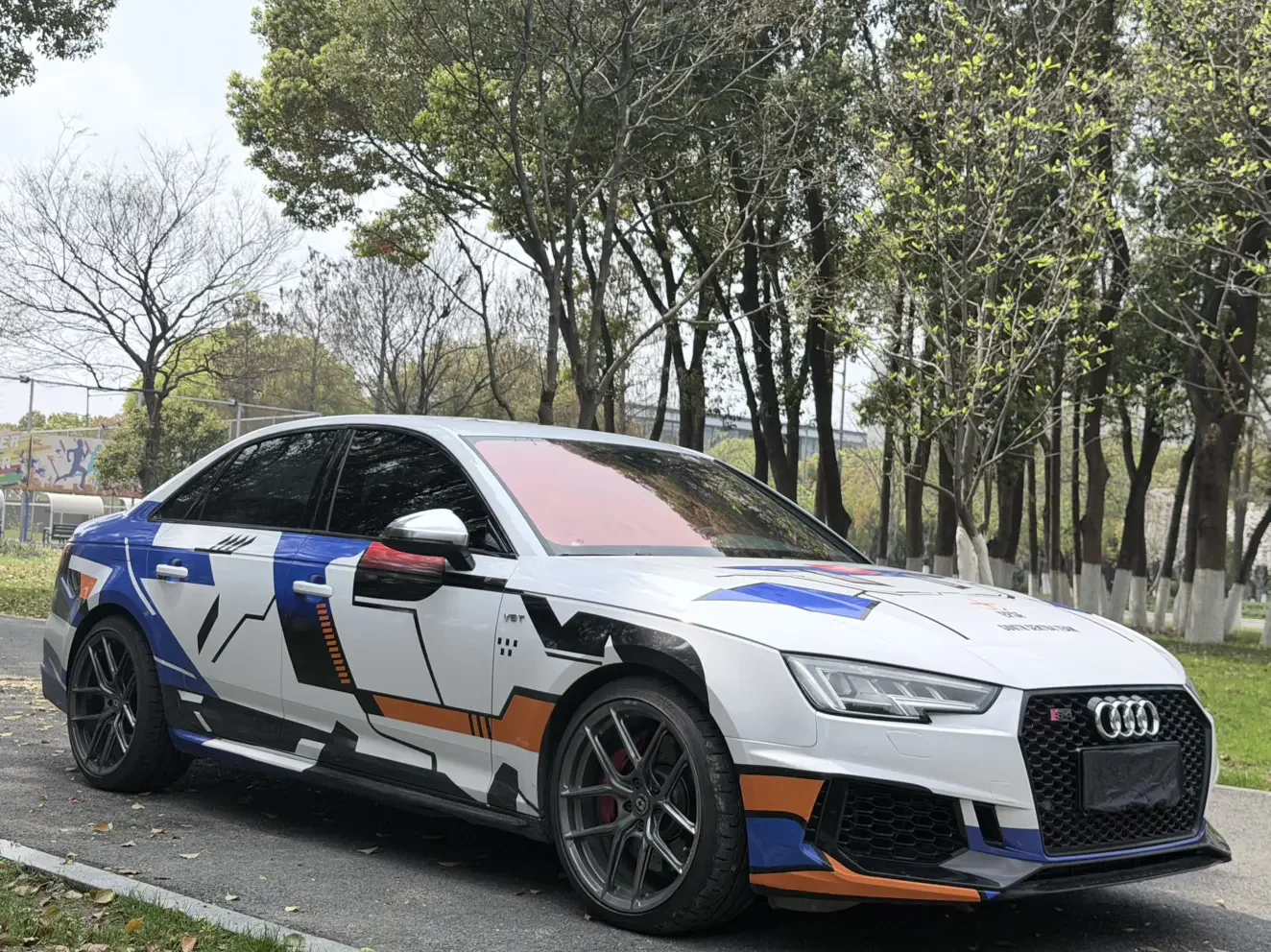 Audi S4
