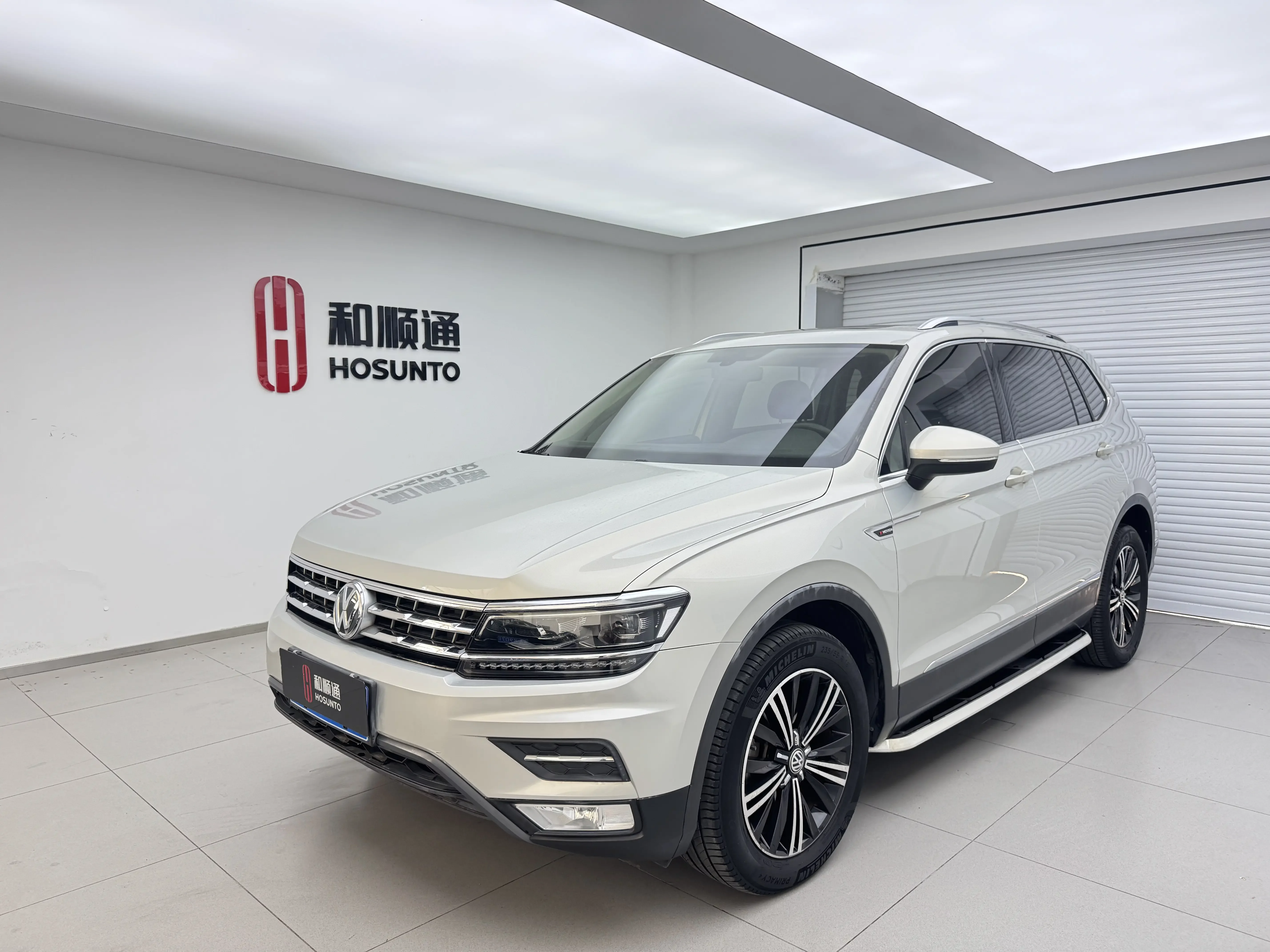 Volkswagen Tiguan L