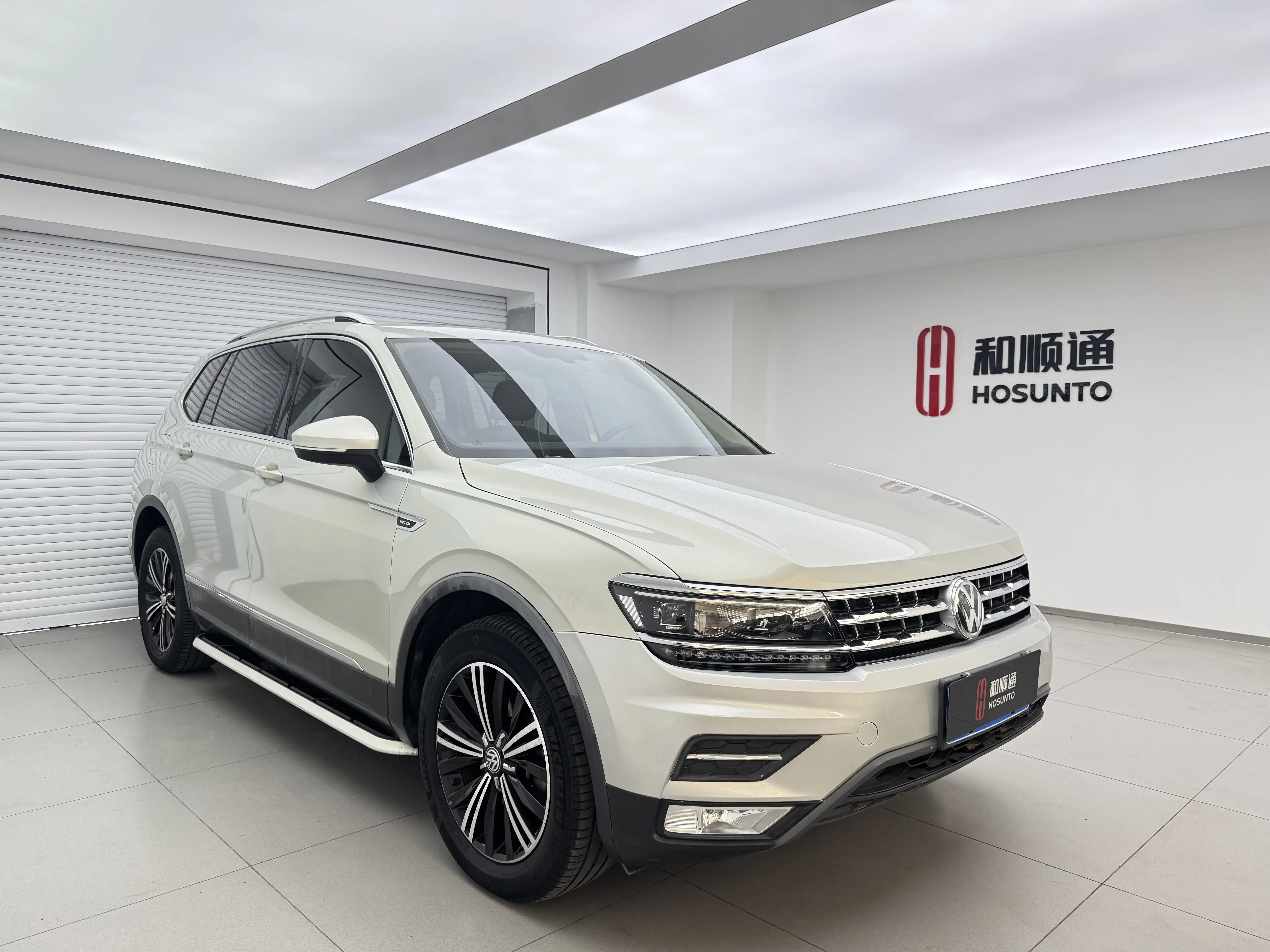 Volkswagen Tiguan L