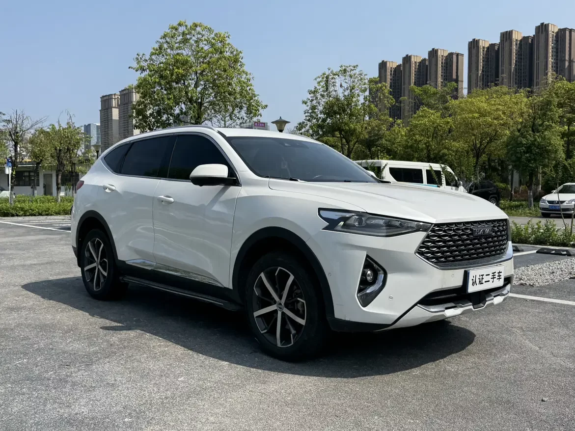 Haval F7