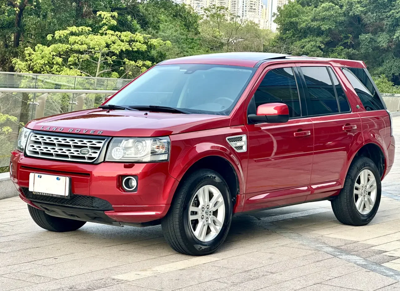 Land Rover Freelander 2
