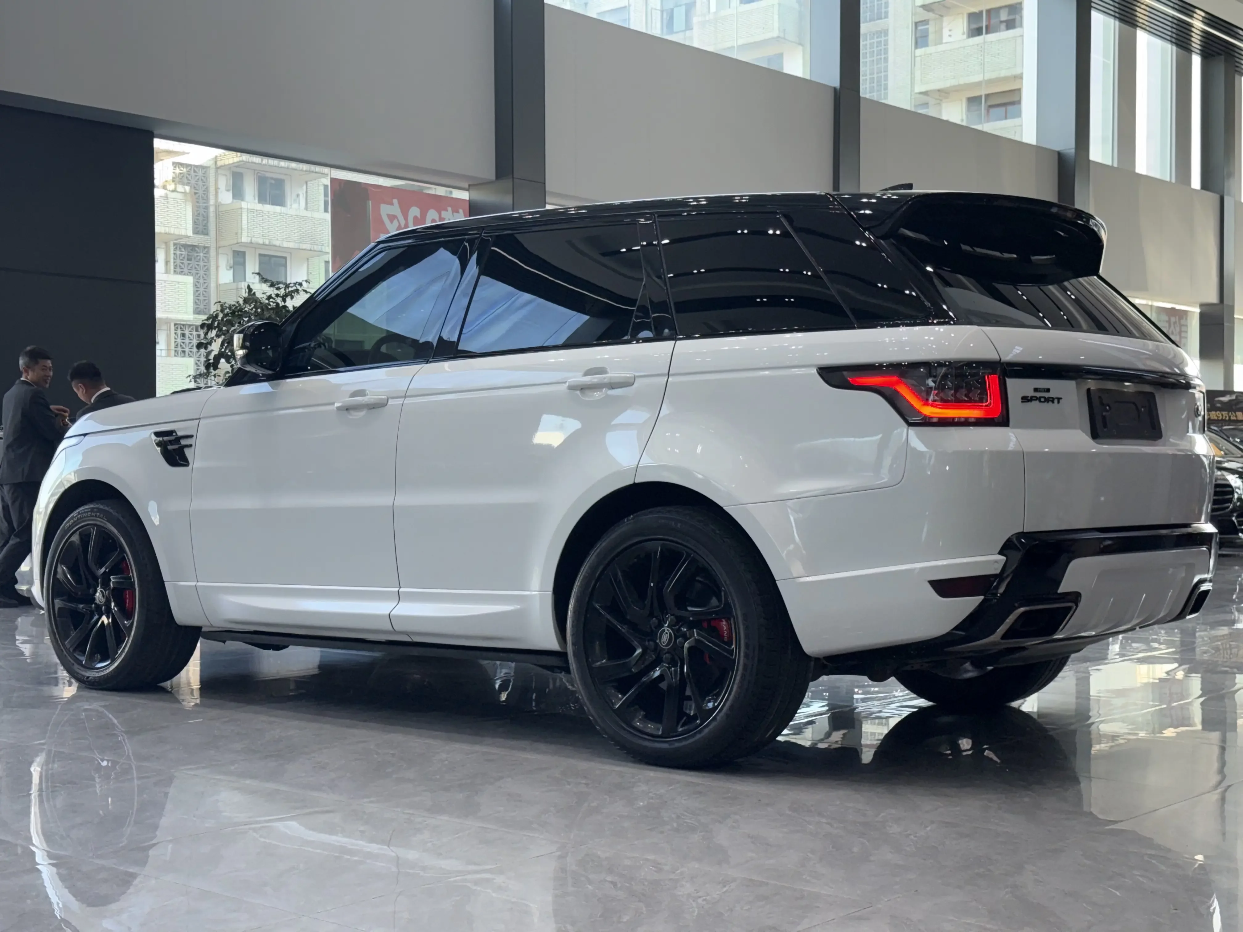 Land Rover Range Rover Sport