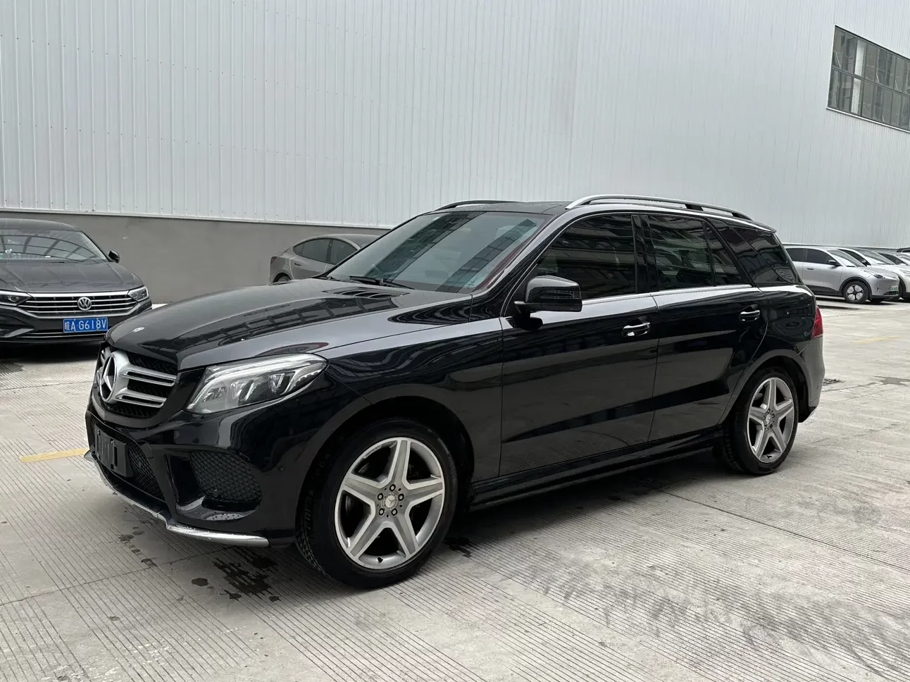 Mercedes-Benz GLE (Imported)